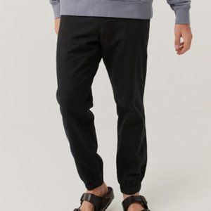 Pact Men's Black The Everyday Jogger (NEW) Size: Medium